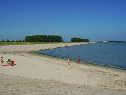 Modern Holiday Home In Kattendijke Near Beach