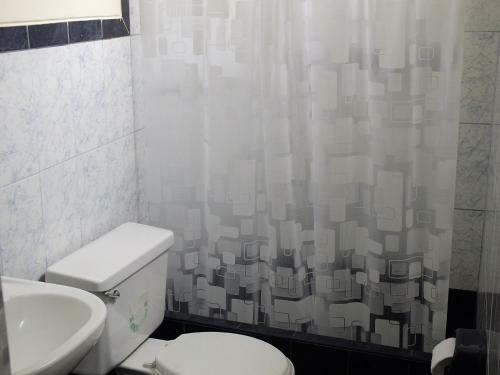 Hotel Hostal Gazu