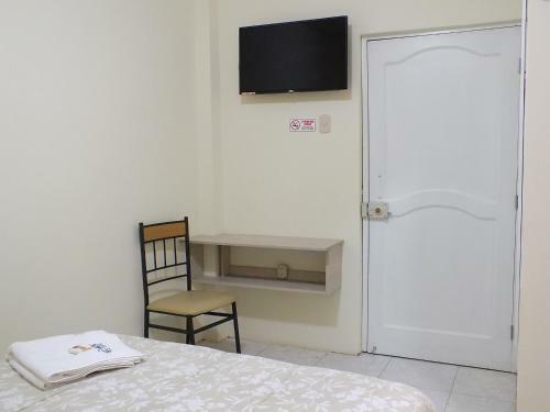 Hotel Hostal Gazu