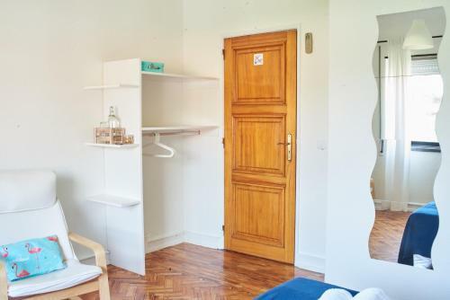 Cascais Cool Hostel Suites & Pool