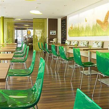 Hotel Cocoon