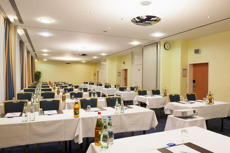 Hotel Holiday Inn Munich-south