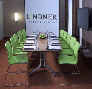 Lindner Hotel Bayarena