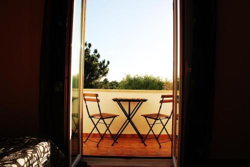 Hostal Aljezur Experiences Surf & Lounge House