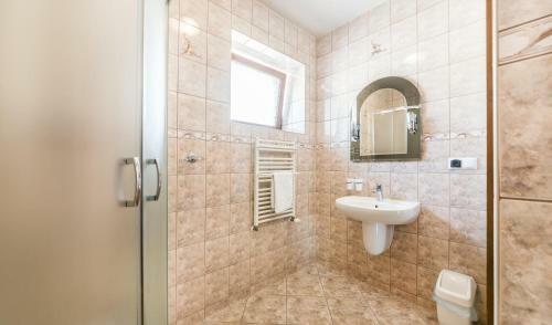 Hostal Go?ciniec Witomino