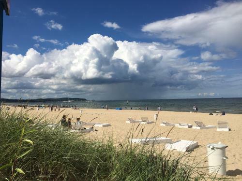 Hostal Beach House - Przy Pla?y