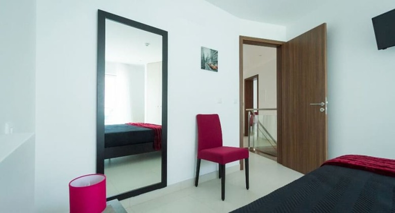 Hostal Peralux