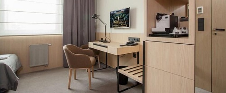 Ilonn Hotel