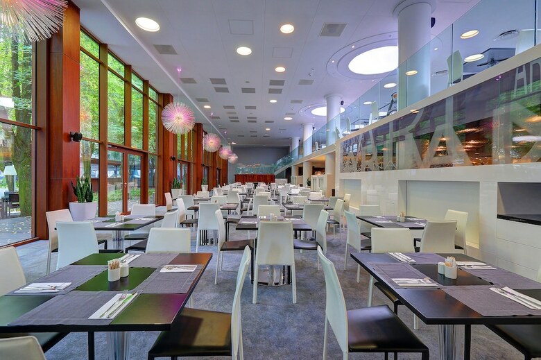 Hotel Narvil Conference & Spa