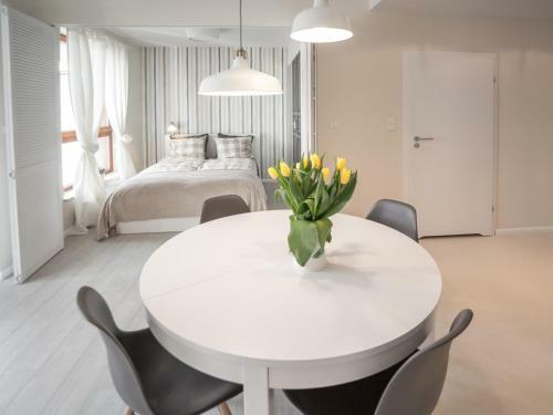 Apartament Z Widokiem Na Dworek