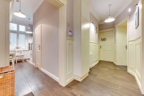 Lion Apartments - Deluxe Rooms