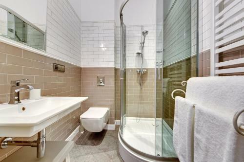 Lion Apartments - Deluxe Rooms