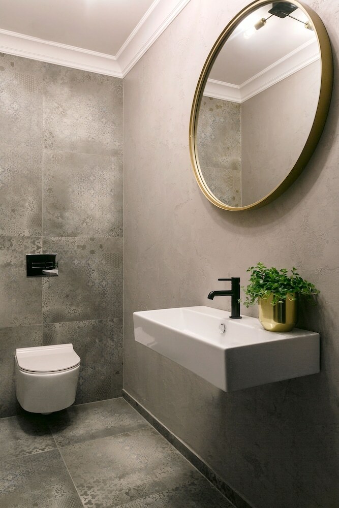 Queen Boutique Hotel