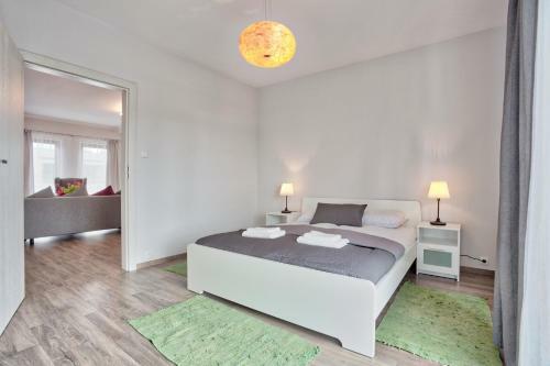 Tyzenhauz Apartments Superior