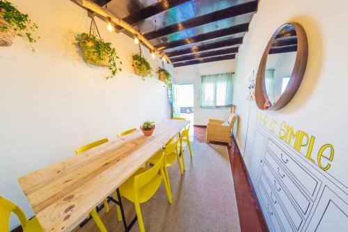 Hostal Balili Surf House