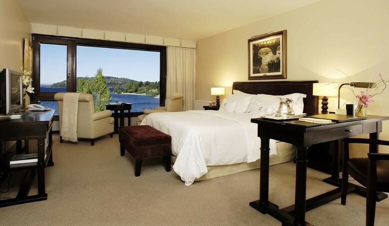 El Casco Art Hotel