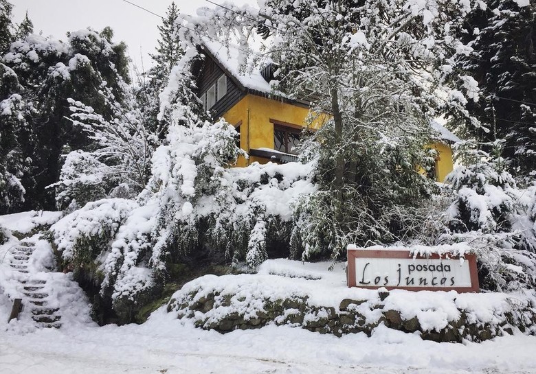 Posada Los Juncos Lake House