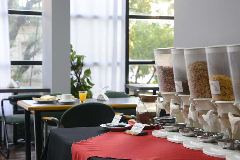 Apart Hotel Alvear
