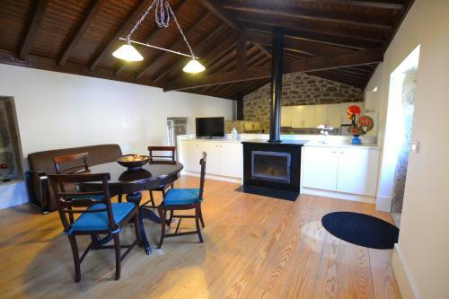 Casas De Porto Bom