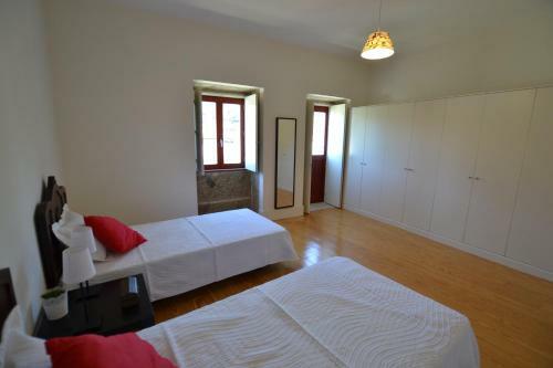 Casas De Porto Bom