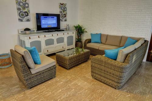 Villa Costa Del Mar Beach House