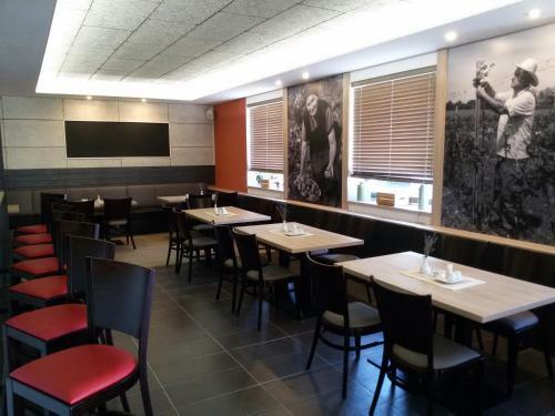 Hostal Penzion Dobr� Hn�zdo
