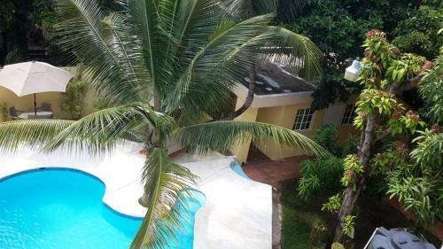 Paradise Hotel