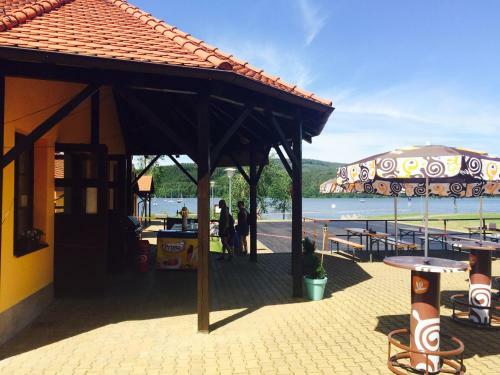 Bed & Breakfast Are�l Letn�ch Sport?