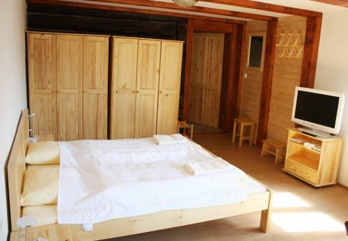 Hostal Chata Mir