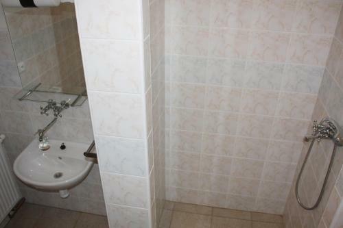 Hostal Chata Mir