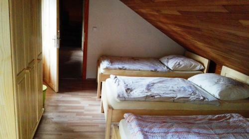 Hostal Chata Mir