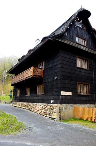 Hostal Chata Mir