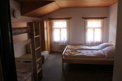 Hostal Pension Martinsk� �dol�