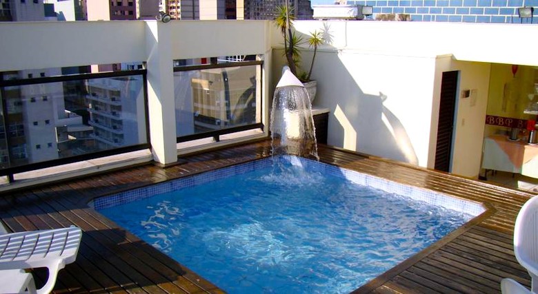 Aparthotel Bristol Golden Plaza