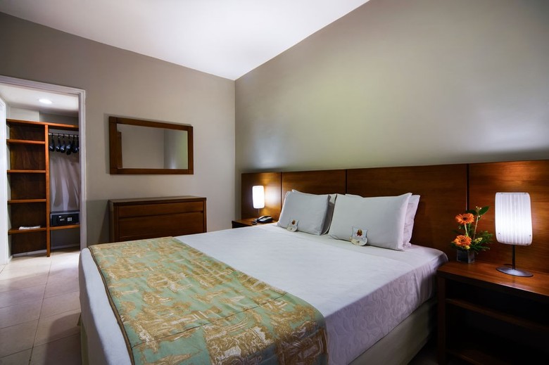 Copacabana Suites By Atlantica Hotels