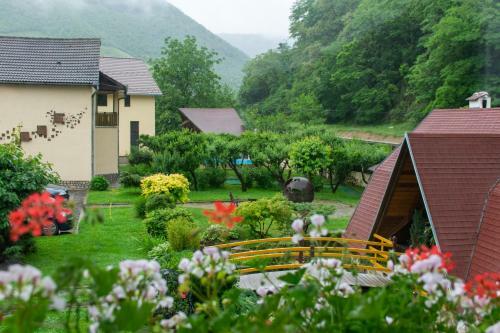 Hostal Pensiunea Sanziana