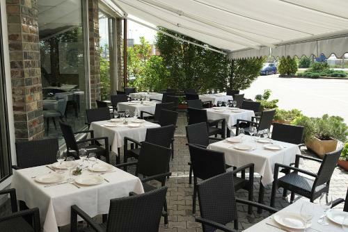 Ana Airport Hotel