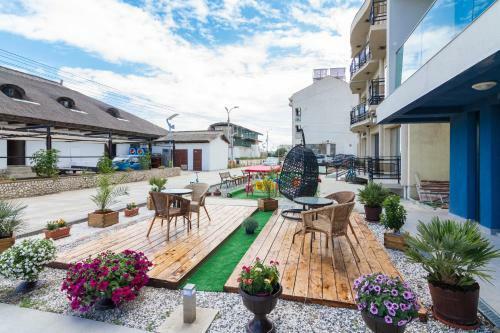 Hostal Vila Ryanna Beach
