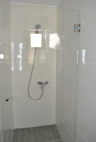 Hostal Vila Ryanna Beach