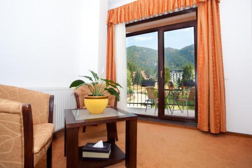 Hostal Pension Pantheon