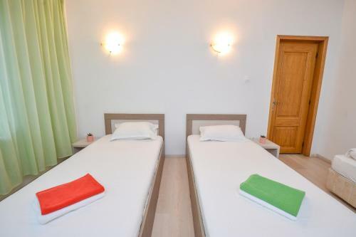 Hostal Budget Accommodation