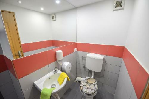 Hostal Budget Accommodation