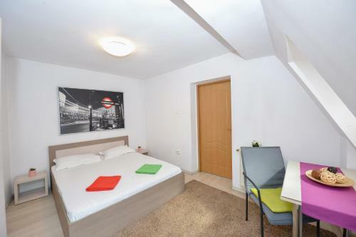 Hostal Budget Accommodation