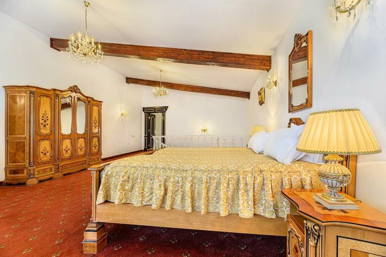 Hotel Aurelius Imparatul Romanilor