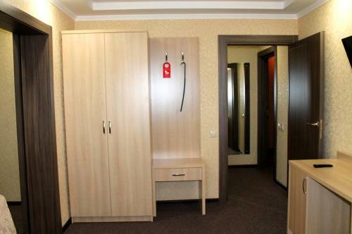 Maksim Hotel