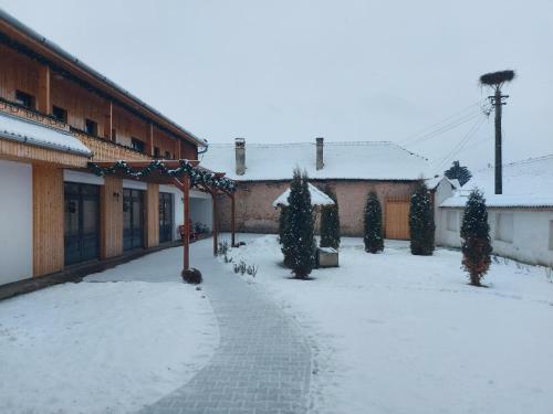 Bed & Breakfast Pensiunea Keisd