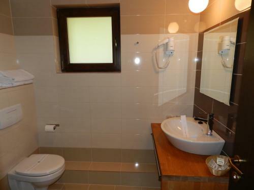 Hostal Opus Villa