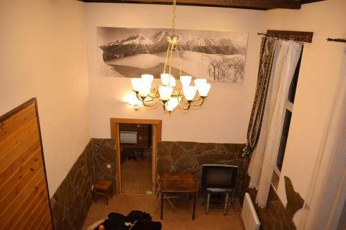 Hostal Omela Chalet