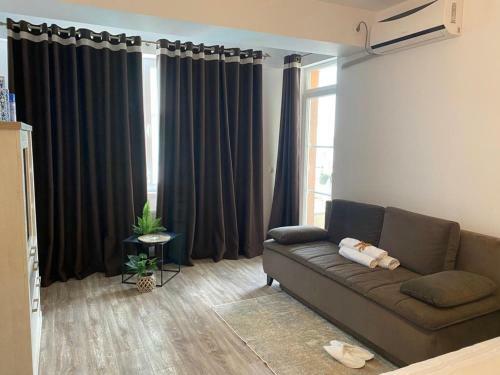 Argos Summerland Apartment