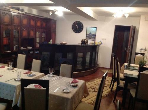 Hostal Pensiunea Kenza
